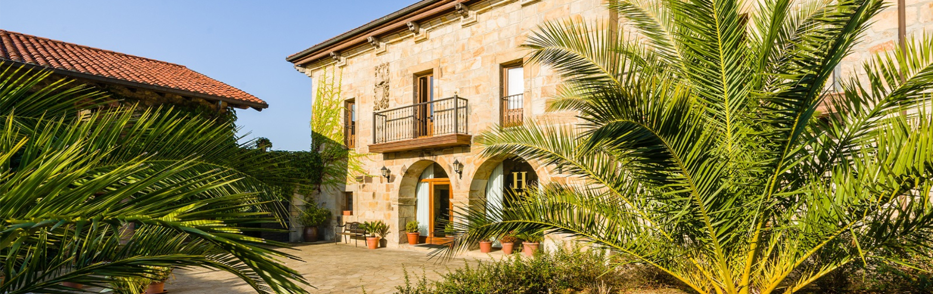 Hotel Palacio Garcia Quijano  header